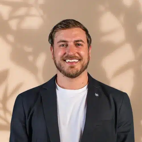Portrait de Jordan E., responsable relation clients des Instapreneurs